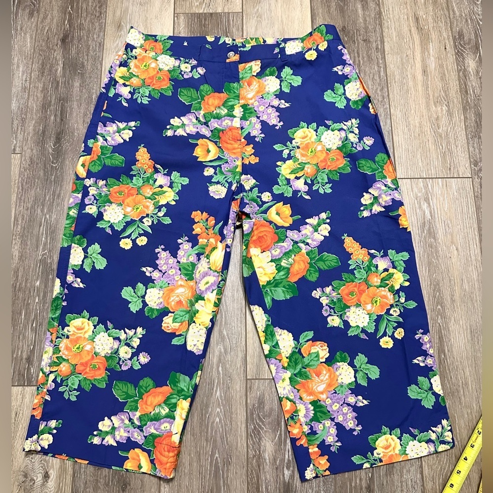 #6)  NWOT Lauren R. L. Beautiful Multi color floral Capri 100% Cotton Size 16W